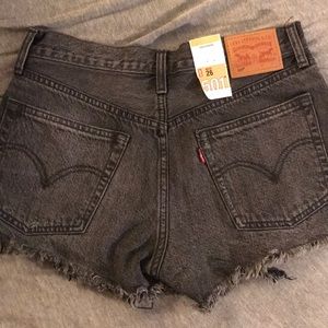NWT Levi shorts